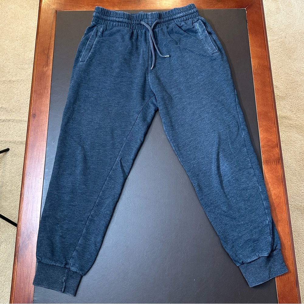 H&M Divided Jogger Sweatpants in Gray, Size M
